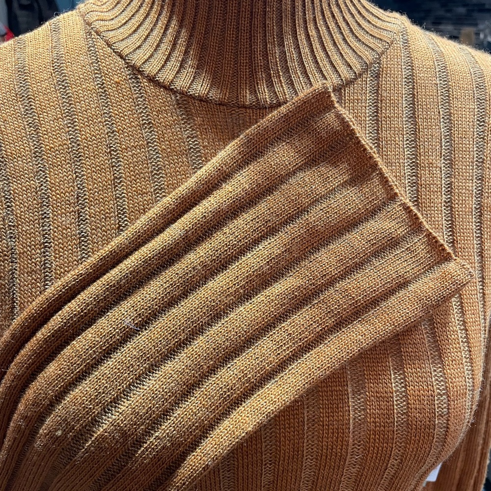 5 for 25$🔥 Abound Rust Pumpkin Sweater |Top | Crop Sweater - Picture 7 of 8